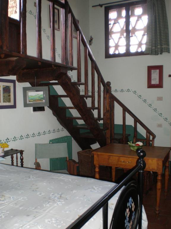 Agriturismo Podere Torre Греве ин Кианти Стая снимка